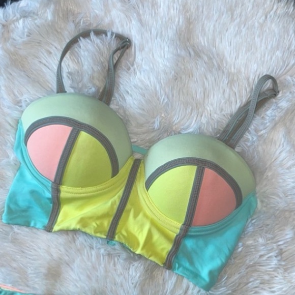 Maaji Lime Cubism Underwire Bustier Bikini molded cup lace up Top size small - Picture 2 of 10